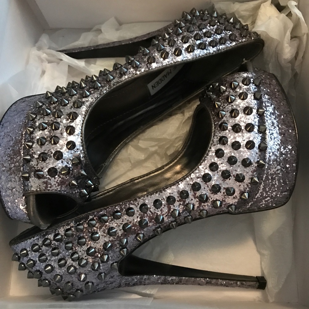 NEW Steve Madden Heels